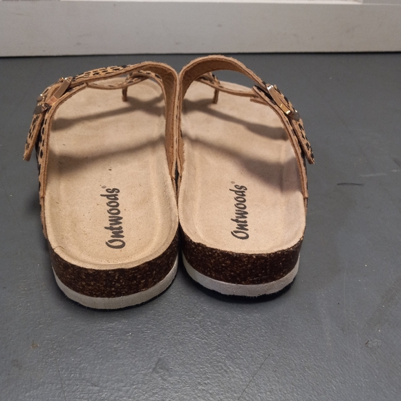 Outwood dotted sandels - Picture 3 of 6